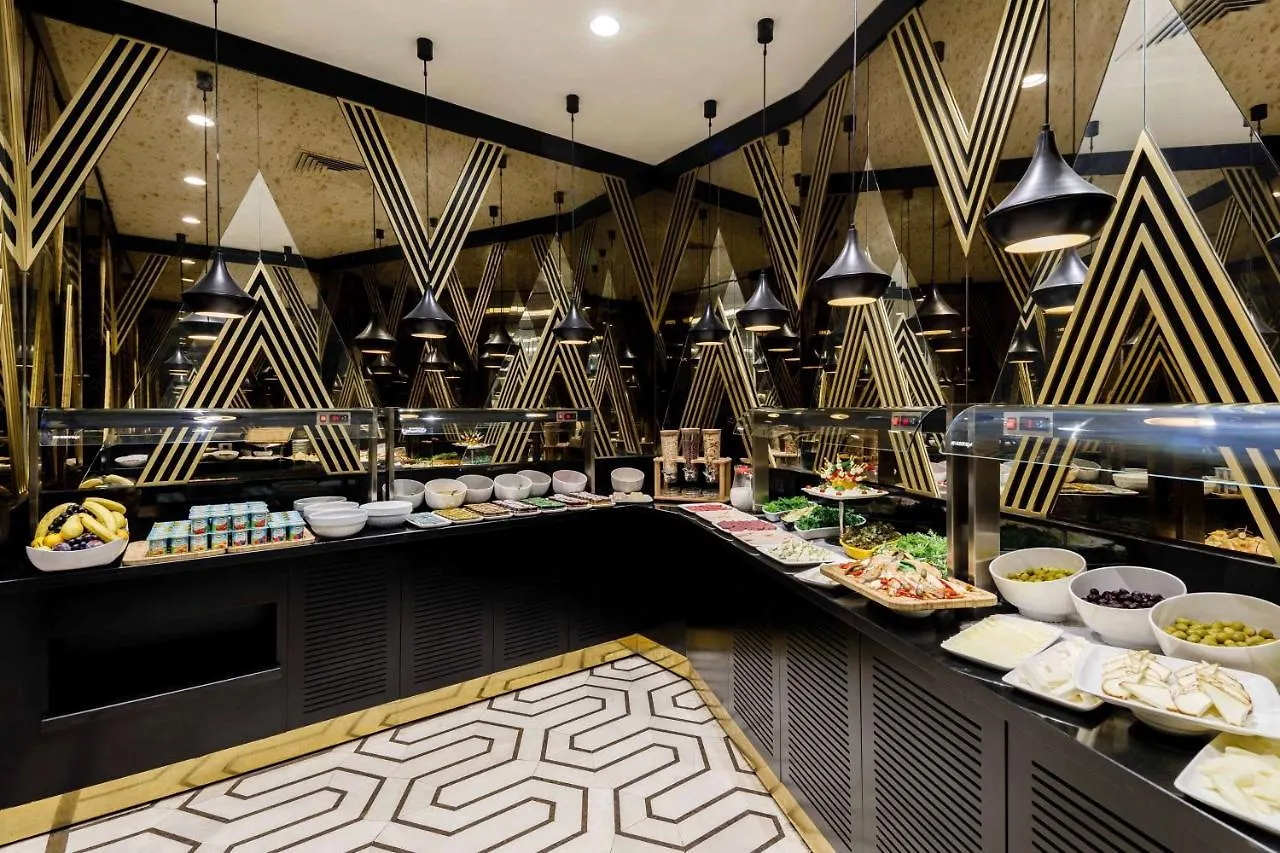 Ramada By Wyndham Istanbul Golden Horn Hotel